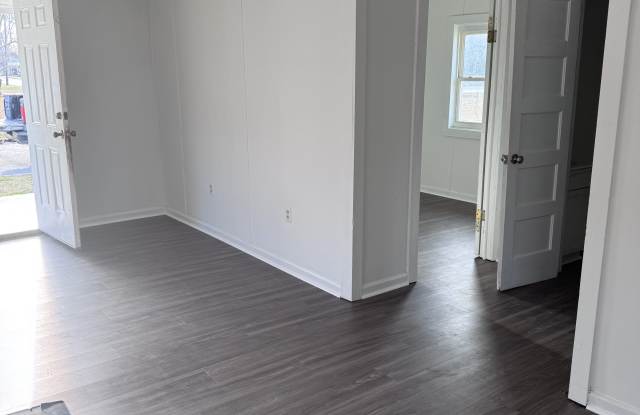 6026 Leitch Street Gallery 3