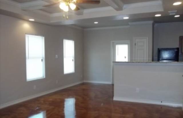 5113 Flipper Drive Gallery 4