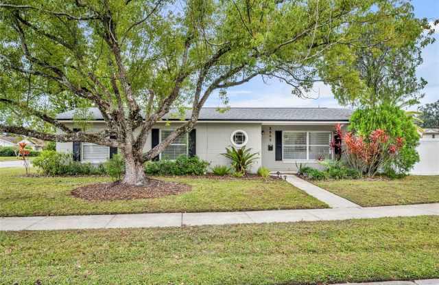 2862 KINGS DEER ROAD photos photos