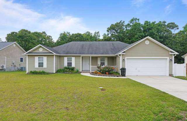 Ranch home with Fenced yard photos photos