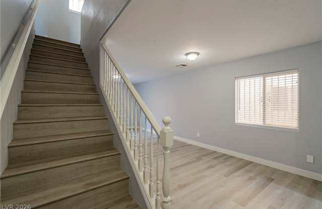 4052 EMERALD WOOD Street Gallery 3