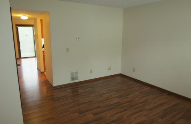 2255 Hughey Drive Gallery 4