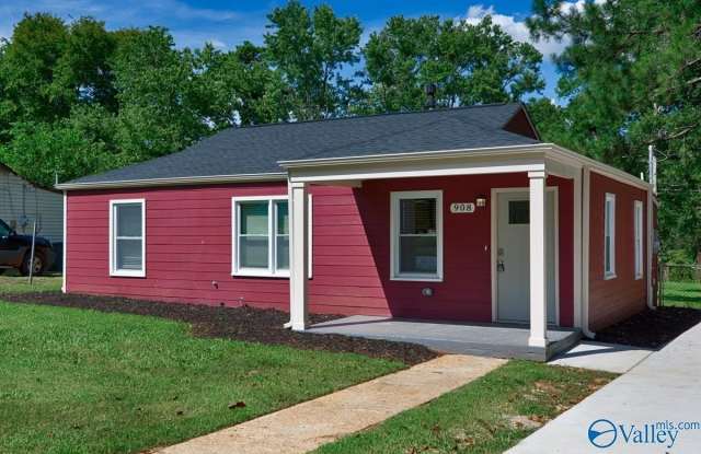 908 Fairway Drive NW - 908 Fairway Drive Northwest, Huntsville, AL 35816 908 Fairway Drive NW - 908 Fairway Drive Northwest, Huntsville, AL 35816
