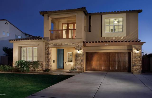 4849 E EARLL Drive - 4849 East Earll Drive, Phoenix, AZ 85018