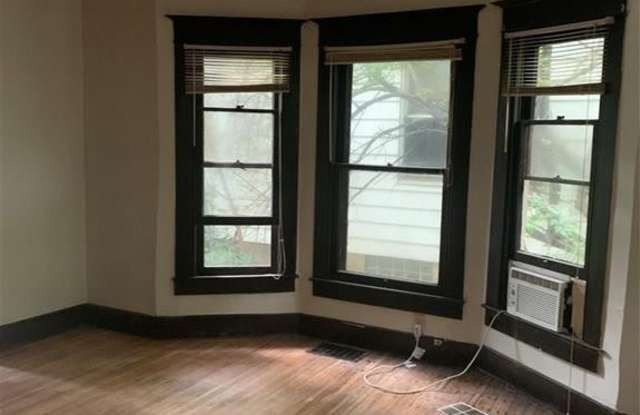 28 South Hawthorne Apt A Gallery 2