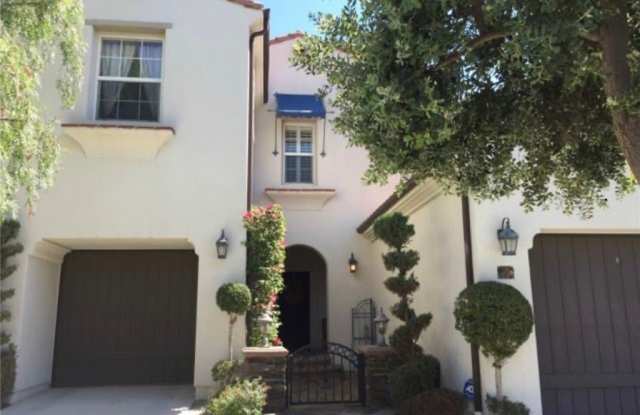 108 Lattice - 108 Lattice, Irvine, CA 92603