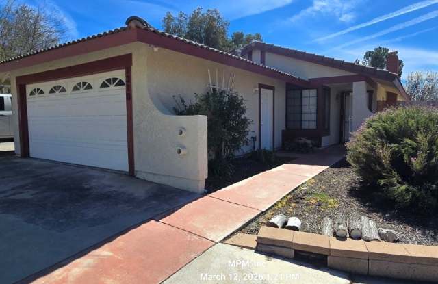 3 bedroom 2 bath home with garage photos photos