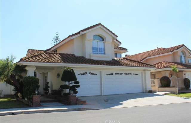 7 Malaga - 7 Malaga, Irvine, CA 92614