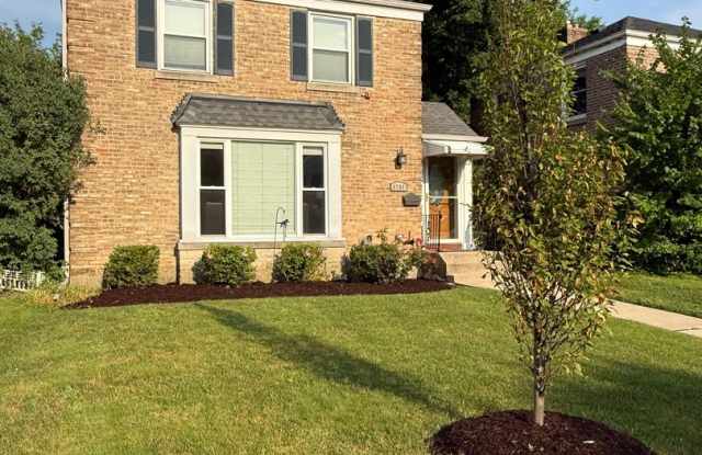Beautiful Furnished 3BR/2BA Home in Prime Lincolnwood Location – Top-Rated Schools photos photos