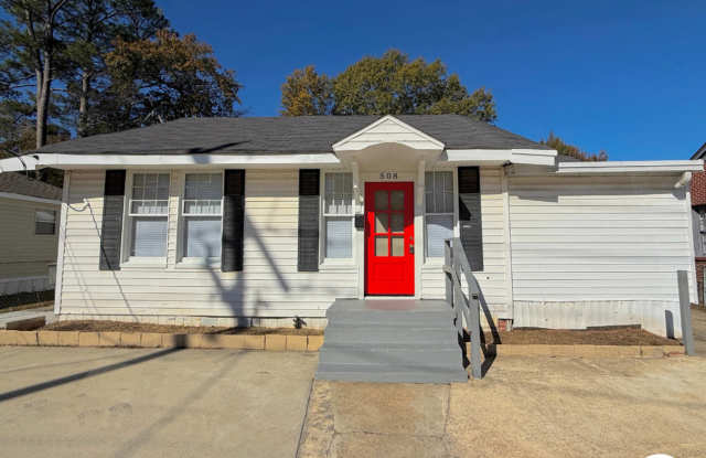Spacious and Convenient - 508 Mill Street, West Monroe, LA 71291