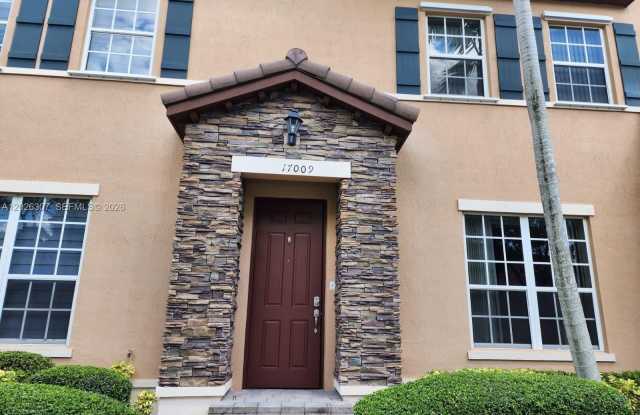 17009 SW 94th Ter photos photos