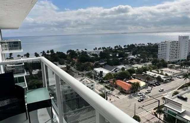 3015 N Ocean Blvd photos photos