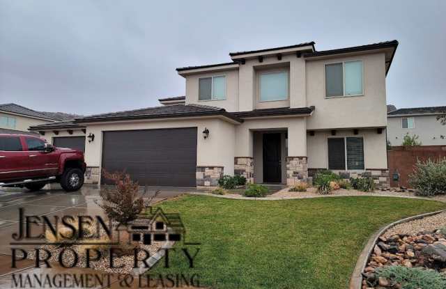 6 Bedroom, 3.5 Bath, 3 Car Garage in the Desired Little Valley Community. Pets Negotiable. Ask about Exciting Move In Special!! photos photos