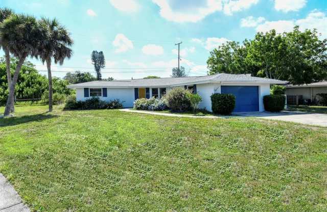 2512 POST ROAD photos photos