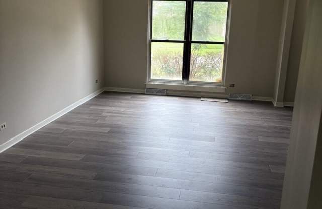 2284 Salisbury Drive Gallery 3