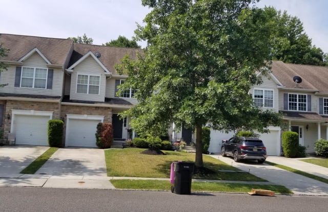 304 HIDDEN DRIVE - 304 Hidden Drive, Camden County, NJ 08012