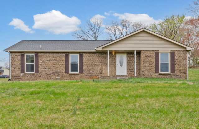 Pet Friendly Three Bedroom! - 1710 Broadripple Drive, Clarksville, TN 37042