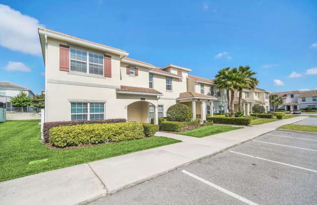 Pool Home in Davenport now available for rent! Gallery 2