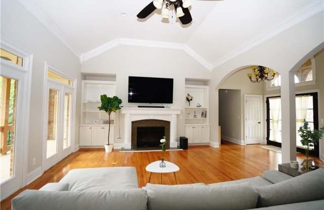 3022 Canton Pines Place Gallery 2