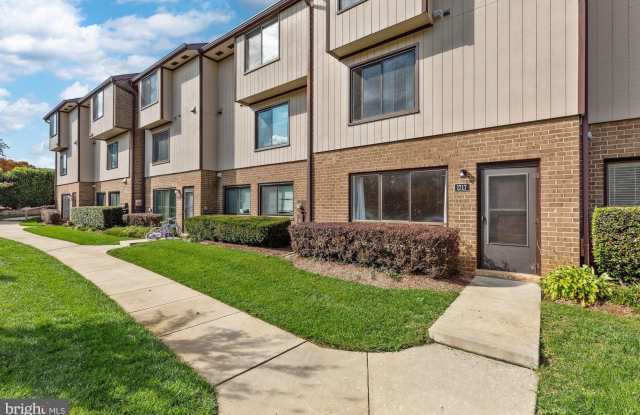 1717 WESTWIND WAY Gallery 3