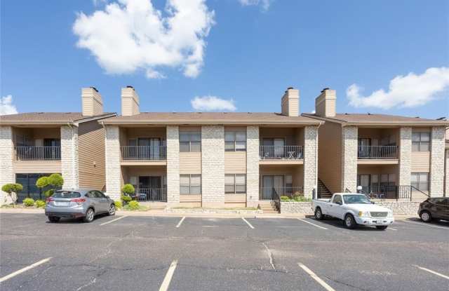 400 E Pearl photos photos