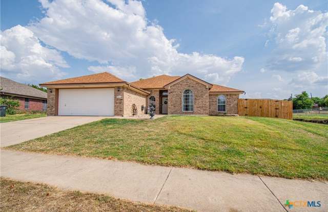 4310 Boots Drive Gallery 1