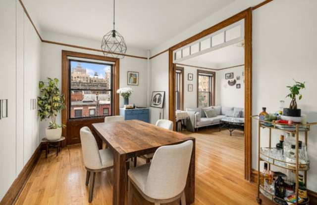 170 West 89th Street Gallery 2