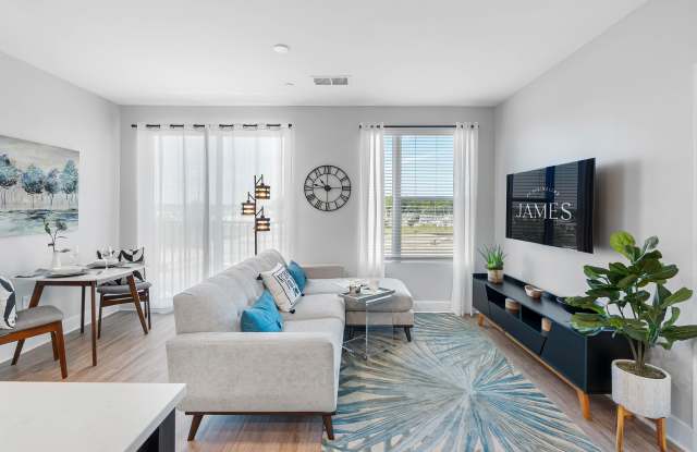 The James at Springline photos photos