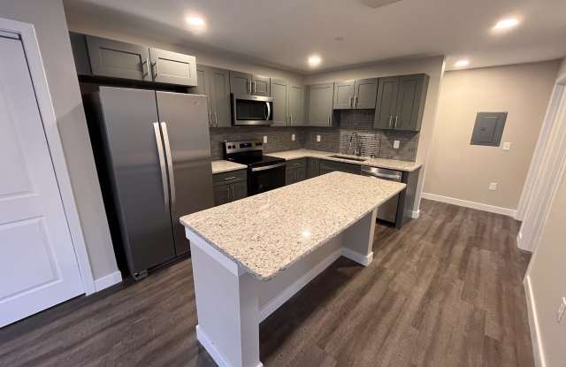 6 Stockyard Drive - 5-101 photos photos