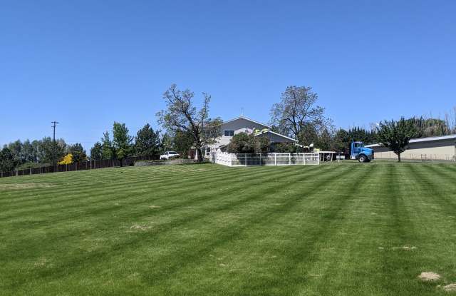 10205 Orchard Avenue photos photos 10205 Orchard Avenue photos photos