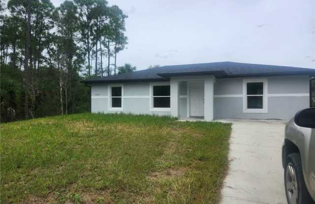 3208 48th Street W Gallery 1