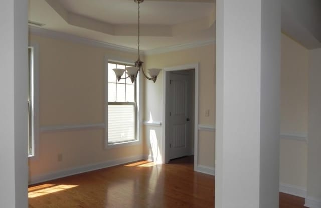 4019 Vallonia Drive Gallery 3