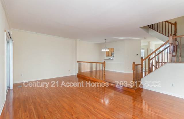 7026 Fieldhurst Ct. Gallery 4