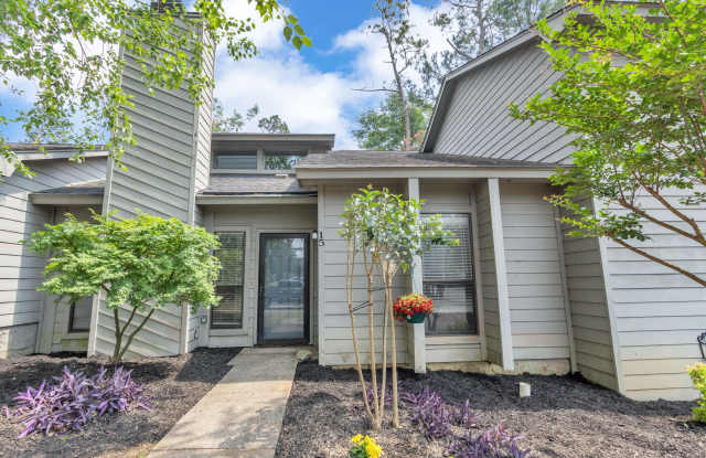 15 Mockingbird Lane photos photos