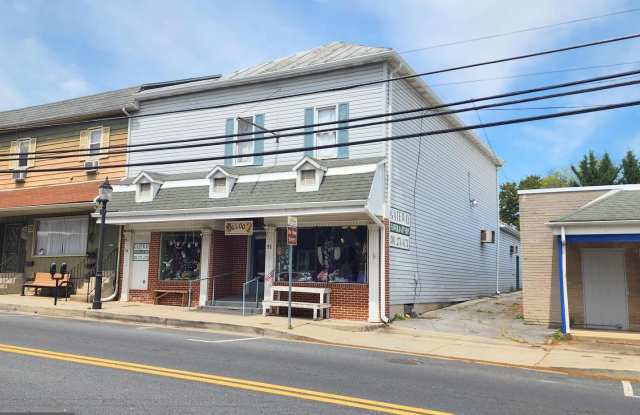 9 E MAIN ST photos photos