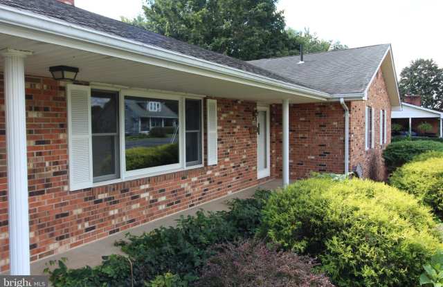 406 N CHURCH Street photos photos 406 N CHURCH Street photos photos