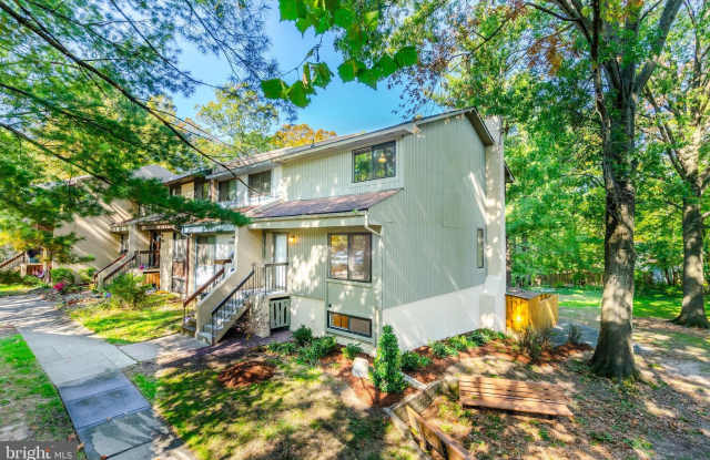 2246 WHITE CORNUS LANE - 2246 White Cornus Lane, Reston, VA 20191
