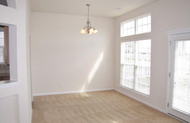 5026 Abode Lily Lane Gallery 4