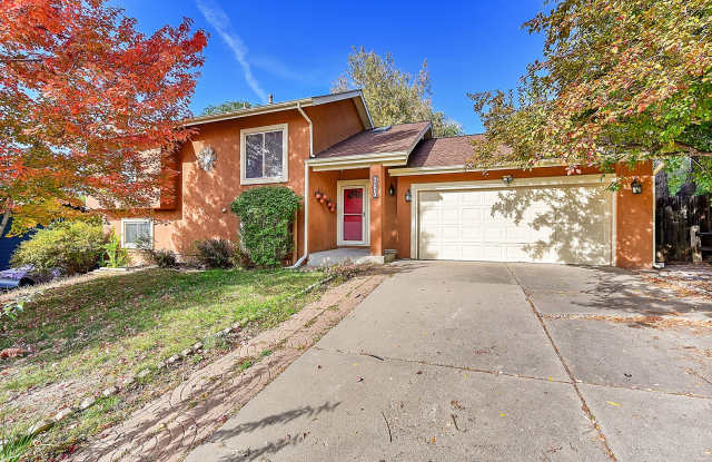 SPACIOUS home located in D-20! photos photos SPACIOUS home located in D-20! photos photos