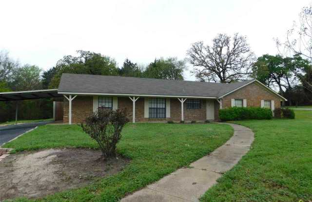 5834 State Hwy 37 - 5834 Texas Highway 37, Wood County, TX 75773