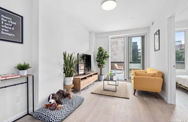 1 LENOX Road photos photos