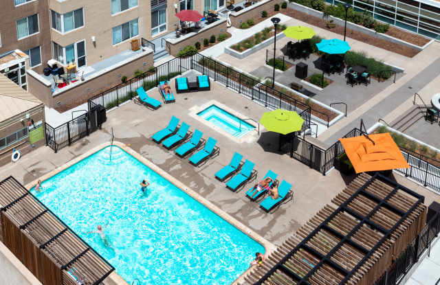 300 East Seventeenth photos photos