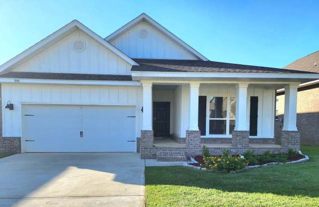 Antietam Lakeside Retreat: 4/2 Home in a Fun-Filled, Pool Neighborhood - 7890 Burnside Loop, Escambia County, AL 32526