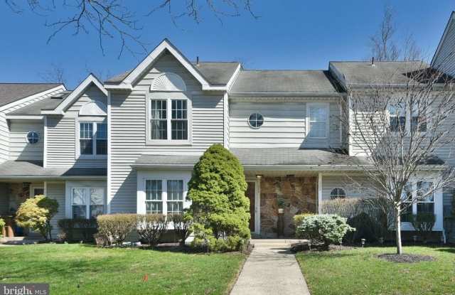 2205 ASH GROVE ROAD photos photos