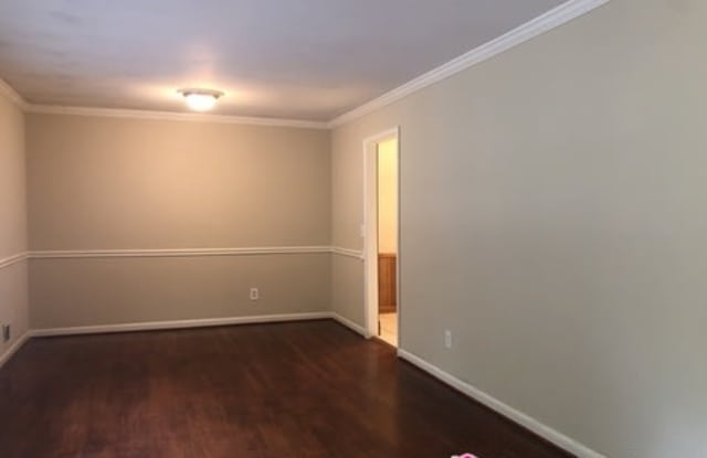 2854 Chicopee Drive Gallery 4