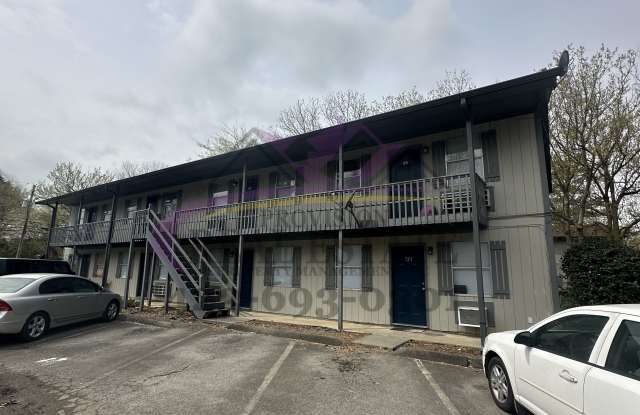 727 20th St SE - 727 20th Street Southeast, Cleveland, TN 37311