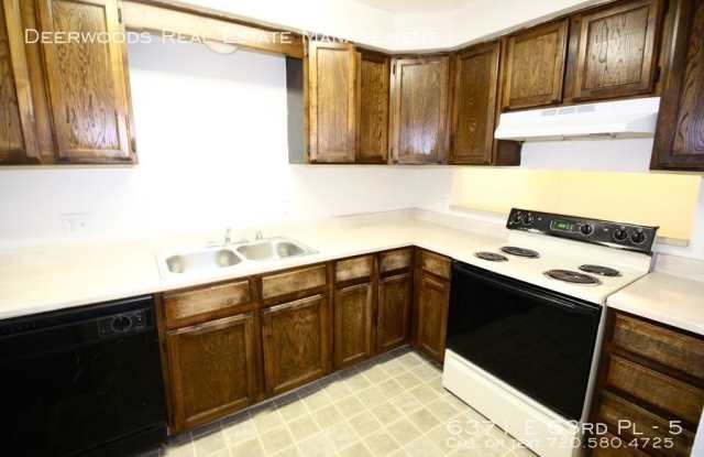6371 E 63rd Pl Gallery 3