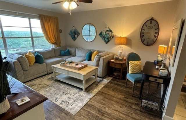 1307 sherry Lane unit: B photos photos