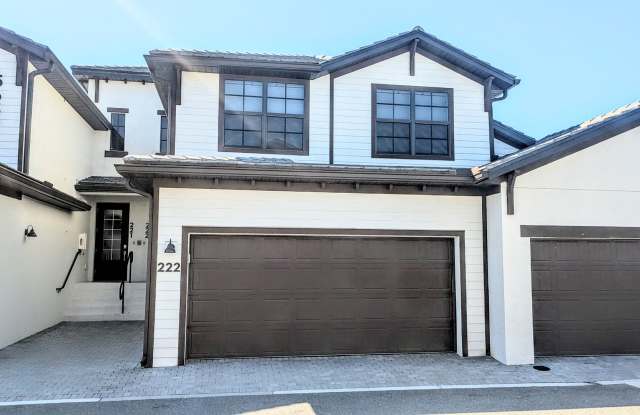 Annual TURNKEY 3 bed 2 bath in the Montserrat - 5639 North Honore Avenue, Sarasota County, FL 34243