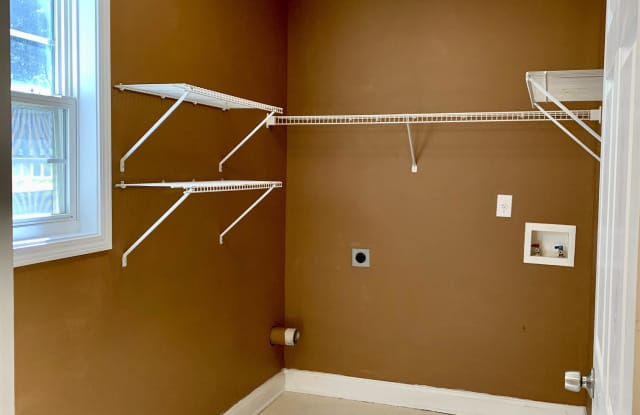 4442 Keenly Valley Drive Northeast Gallery 2